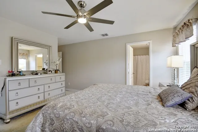 7231 Dulce Meadow San Antonio, TX 78252