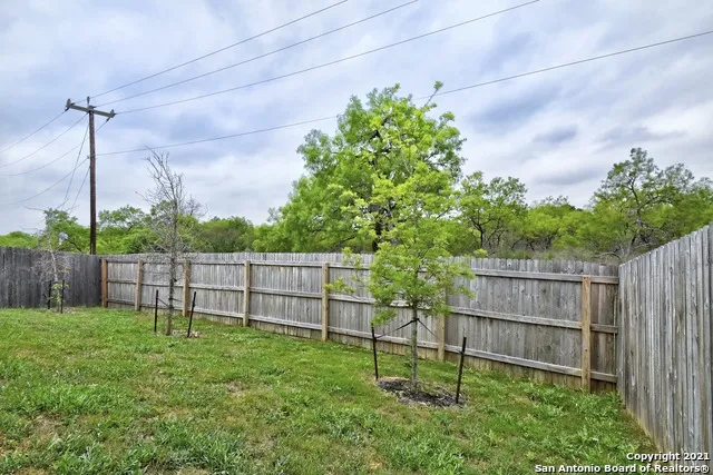 7231 Dulce Meadow San Antonio, TX 78252