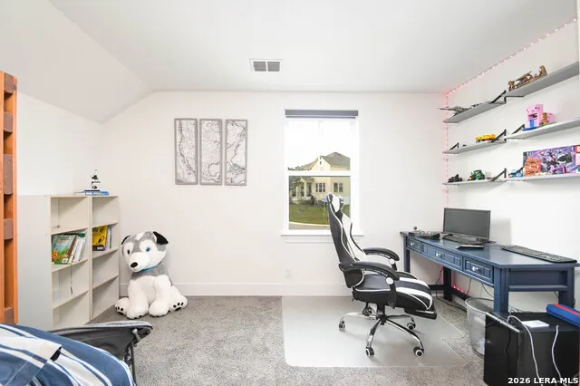 25302 Donahue Dr San Antonio, TX 78255