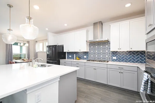 25302 Donahue Dr San Antonio, TX 78255