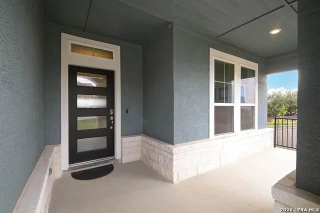 25302 Donahue Dr San Antonio, TX 78255