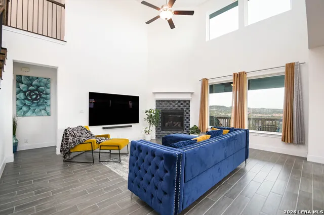 25302 Donahue Dr San Antonio, TX 78255