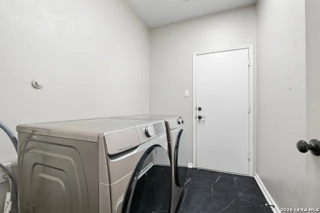 2634 Lakehills San Antonio, TX 78251