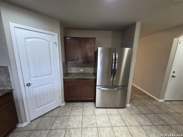 10213 Metz Valley Schertz, TX 78154