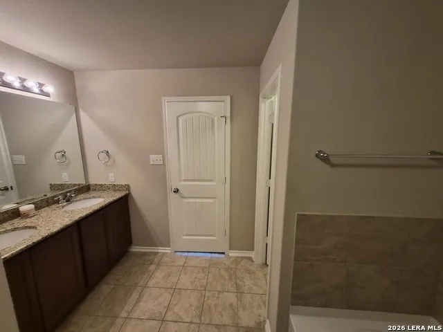 10213 Metz Valley Schertz, TX 78154