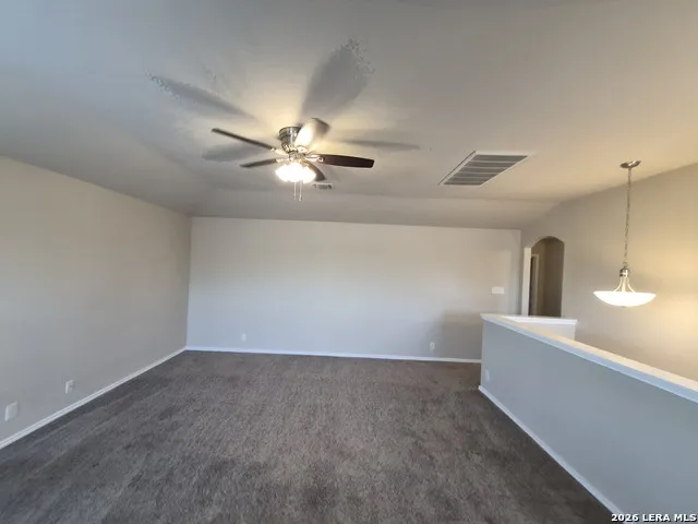 10213 Metz Valley Schertz, TX 78154