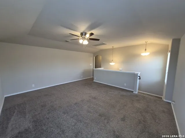10213 Metz Valley Schertz, TX 78154