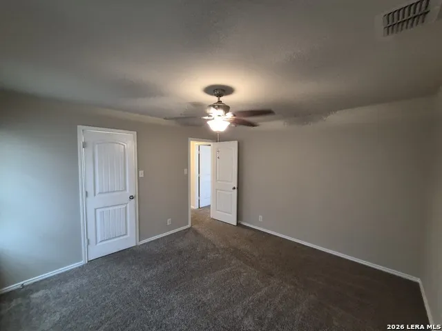 10213 Metz Valley Schertz, TX 78154