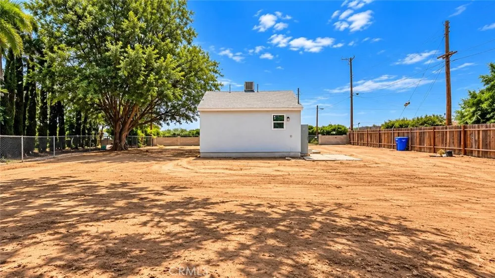 30368 Orange Shafter, CA 93263