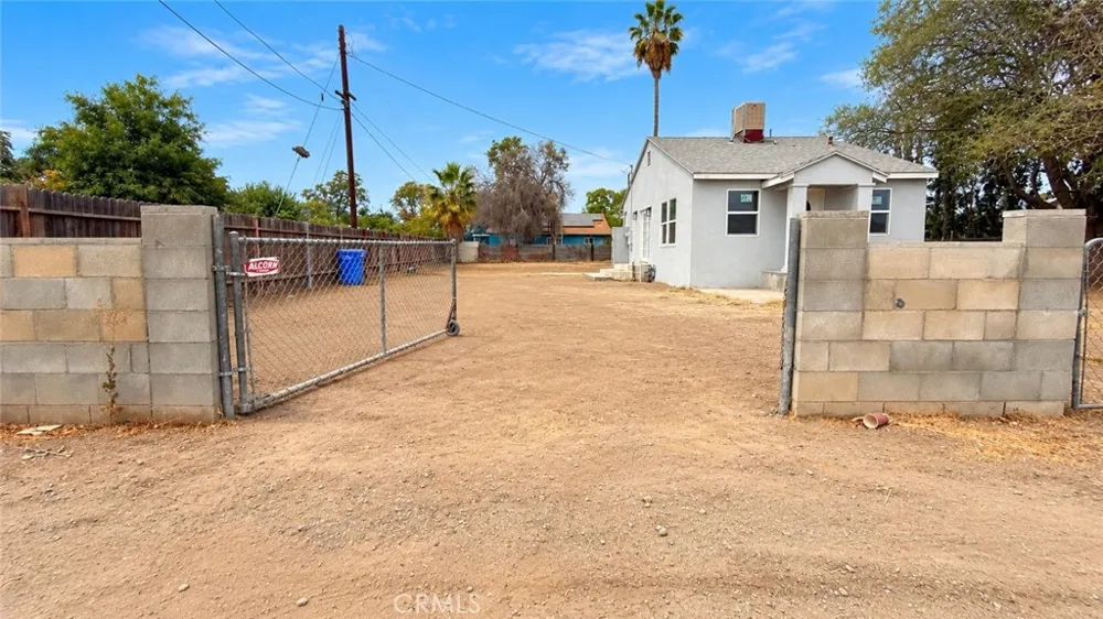 30368 Orange Shafter, CA 93263