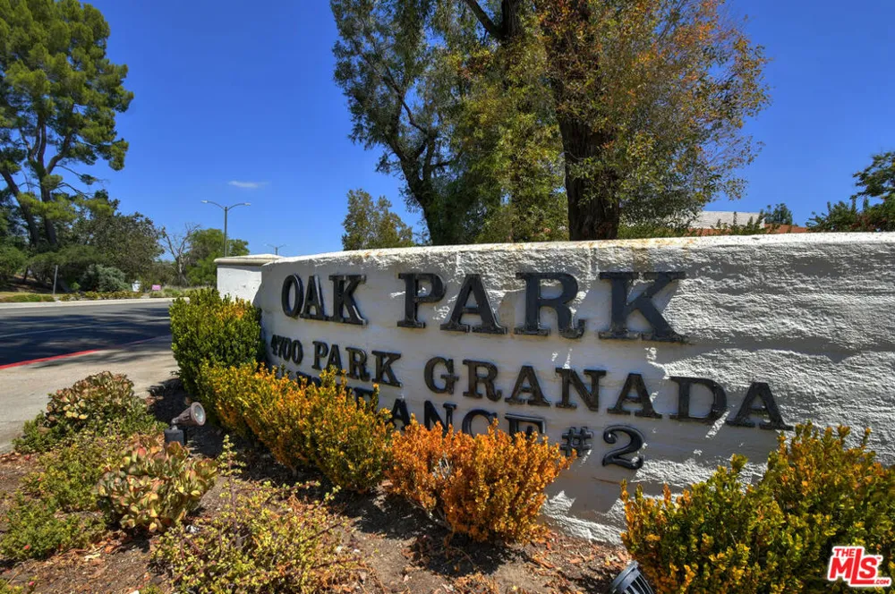 4706 Park Granada #185 Calabasas, CA 91302