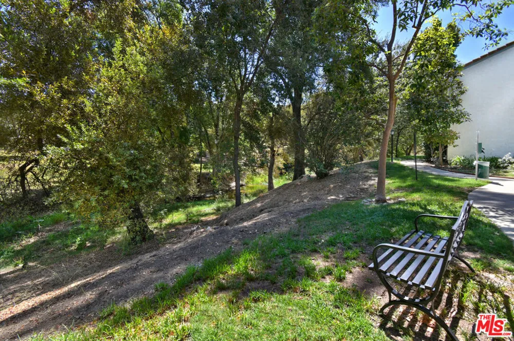 4706 Park Granada #185 Calabasas, CA 91302