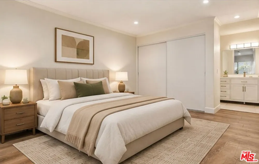 4706 Park Granada #185 Calabasas, CA 91302