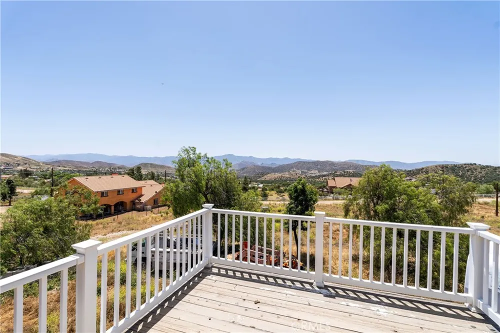 6201 Shannon Valley Road Acton, CA 93510