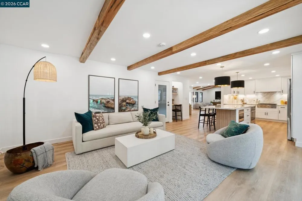 1760 Saint Helena Dr Danville, CA 94526