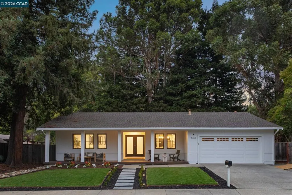1760 Saint Helena Dr Danville, CA 94526