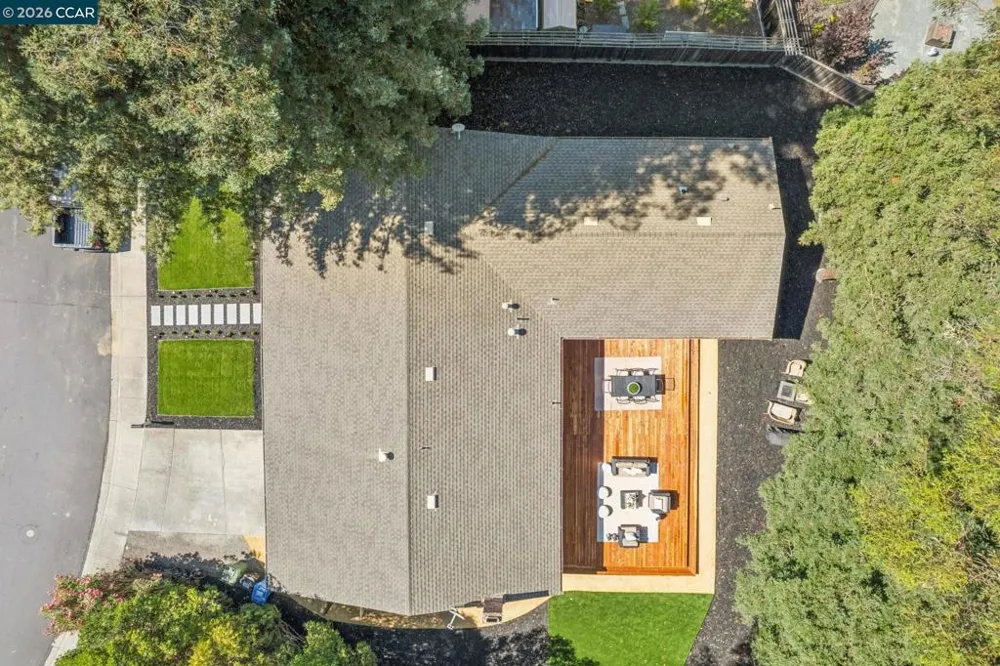 1760 Saint Helena Dr Danville, CA 94526