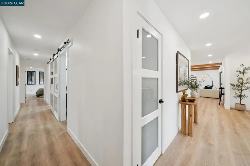 1760 Saint Helena Dr Danville, CA 94526