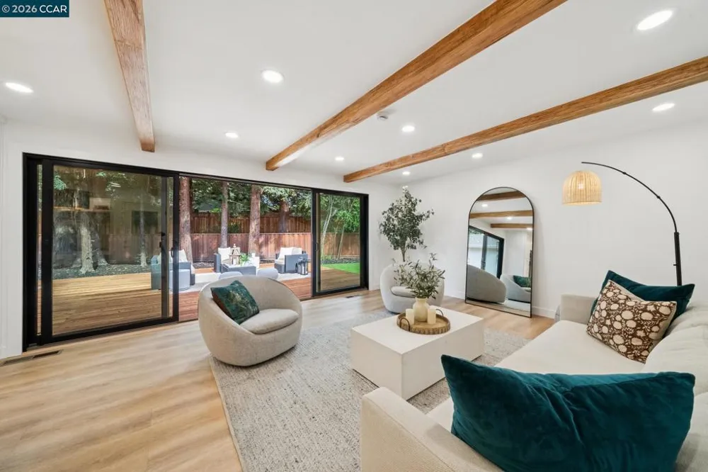 1760 Saint Helena Dr Danville, CA 94526