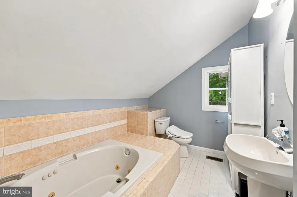 108 MARGARET DRIVE Stevensville, MD 21666