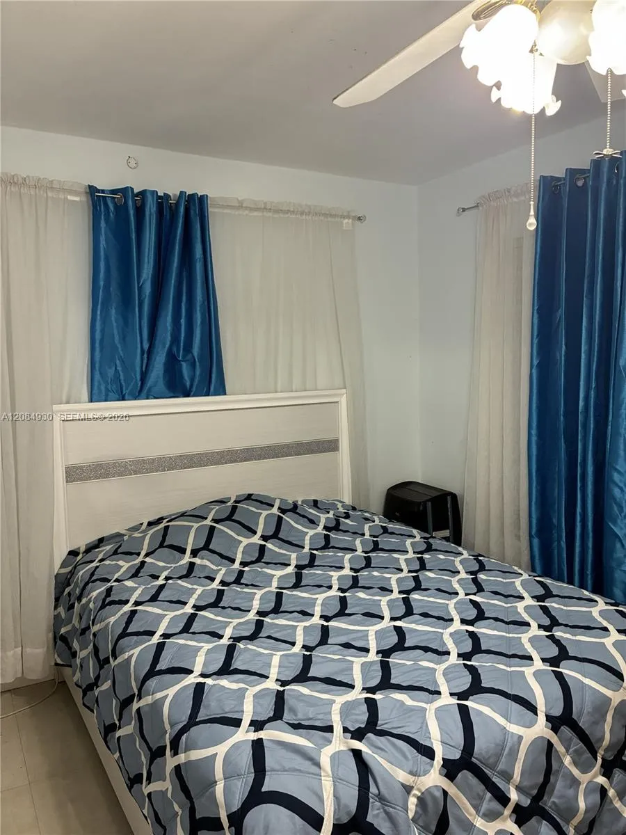 4435 NW 185th St Miami Gardens, FL 33055