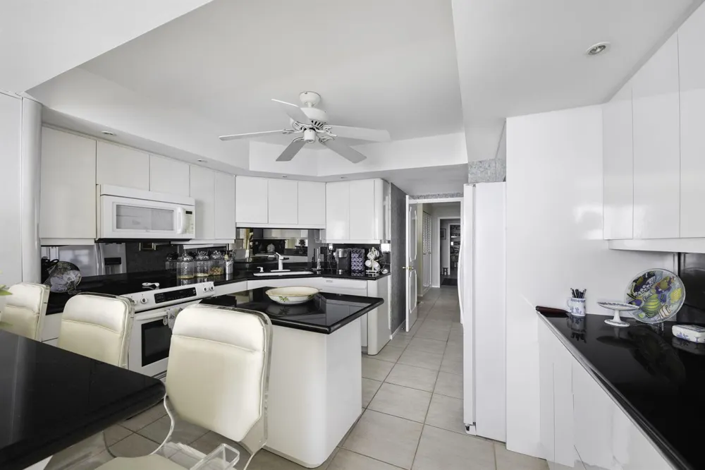 3900 Ocean Drive #11H Lauderdale By The Sea, FL 33308