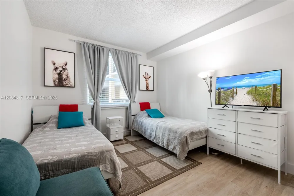 17100 Bay Rd #1414 Sunny Isles Beach, FL 33160