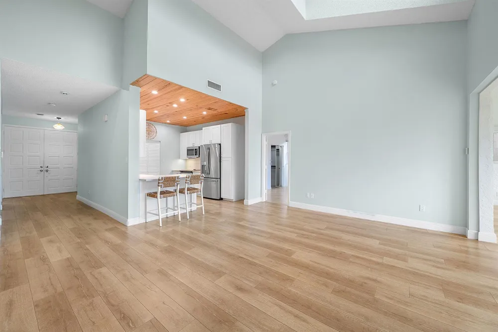 225 Lakeshore Drive Hypoluxo, FL 33462