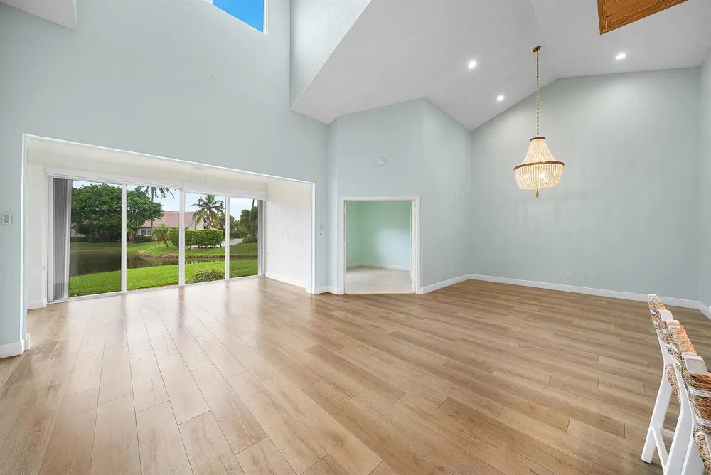 225 Lakeshore Drive Hypoluxo, FL 33462