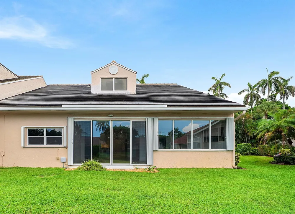 225 Lakeshore Drive Hypoluxo, FL 33462