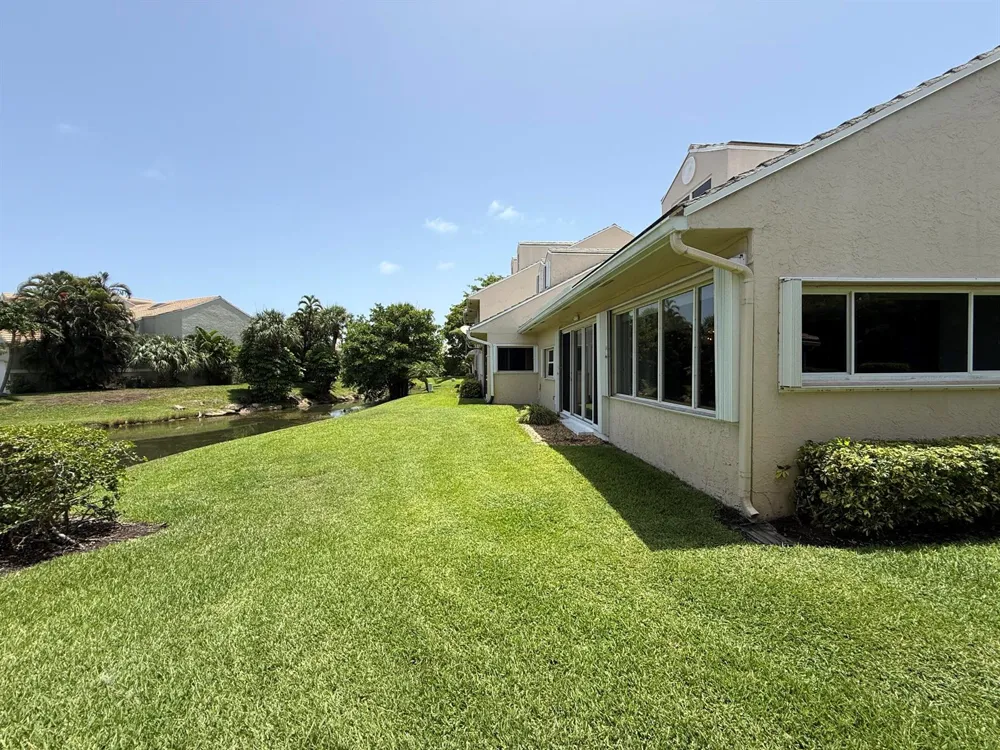 225 Lakeshore Drive Hypoluxo, FL 33462