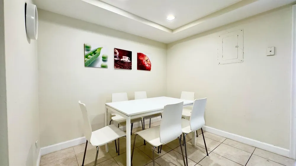 5100 OCEAN BOULEVARD #1012 Lauderdale By The Sea, FL 33308