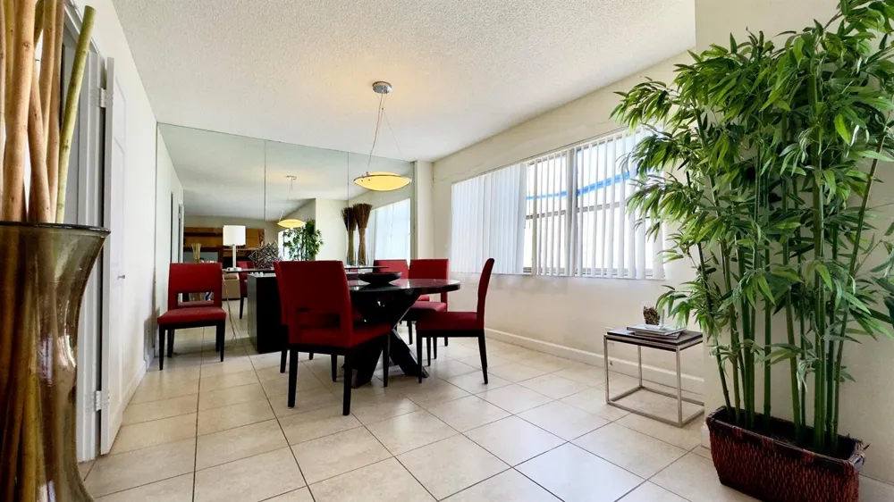 5100 OCEAN BOULEVARD #1012 Lauderdale By The Sea, FL 33308