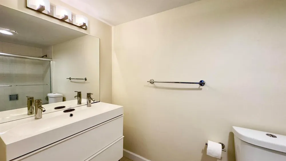 5100 OCEAN BOULEVARD #1012 Lauderdale By The Sea, FL 33308