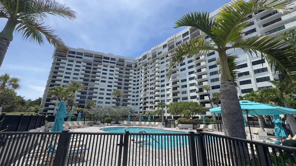 5100 OCEAN BOULEVARD #1012 Lauderdale By The Sea, FL 33308