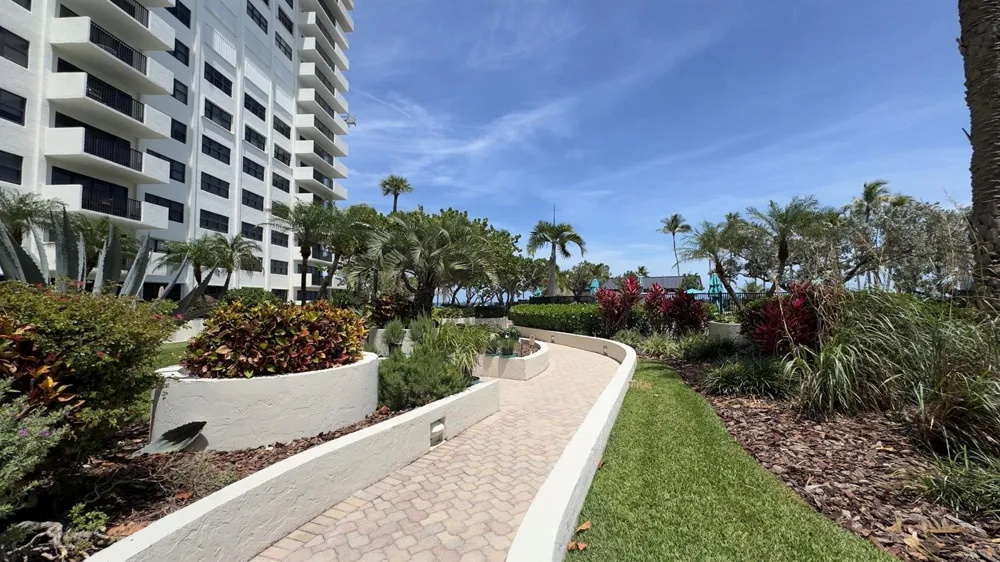 5100 OCEAN BOULEVARD #1012 Lauderdale By The Sea, FL 33308