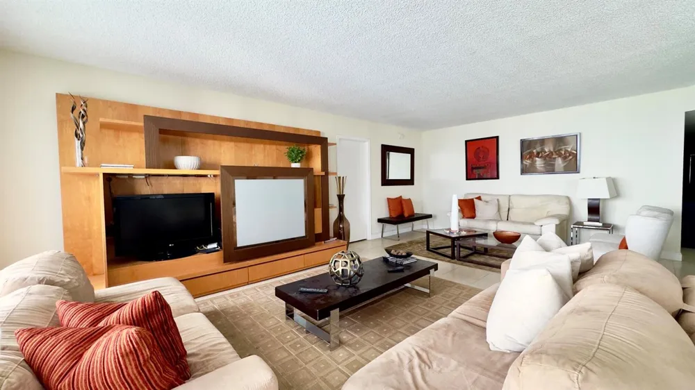 5100 OCEAN BOULEVARD #1012 Lauderdale By The Sea, FL 33308