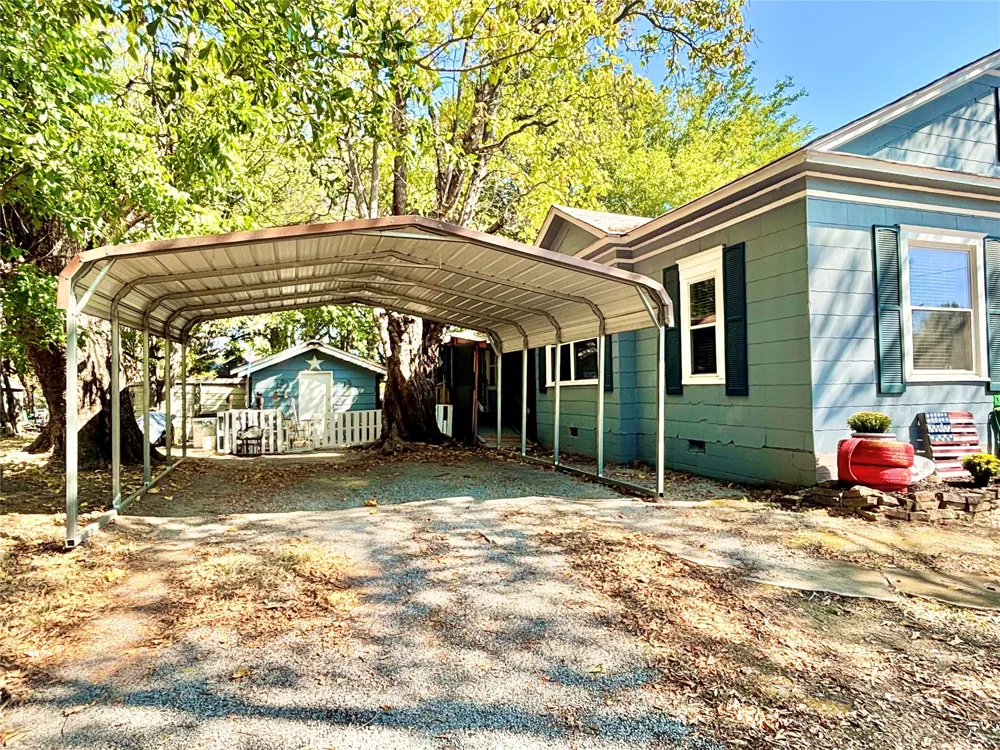 201 NE F Stigler, OK 74462