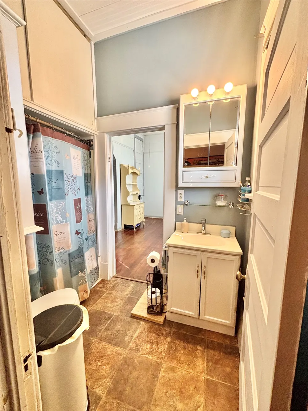 201 NE F Stigler, OK 74462