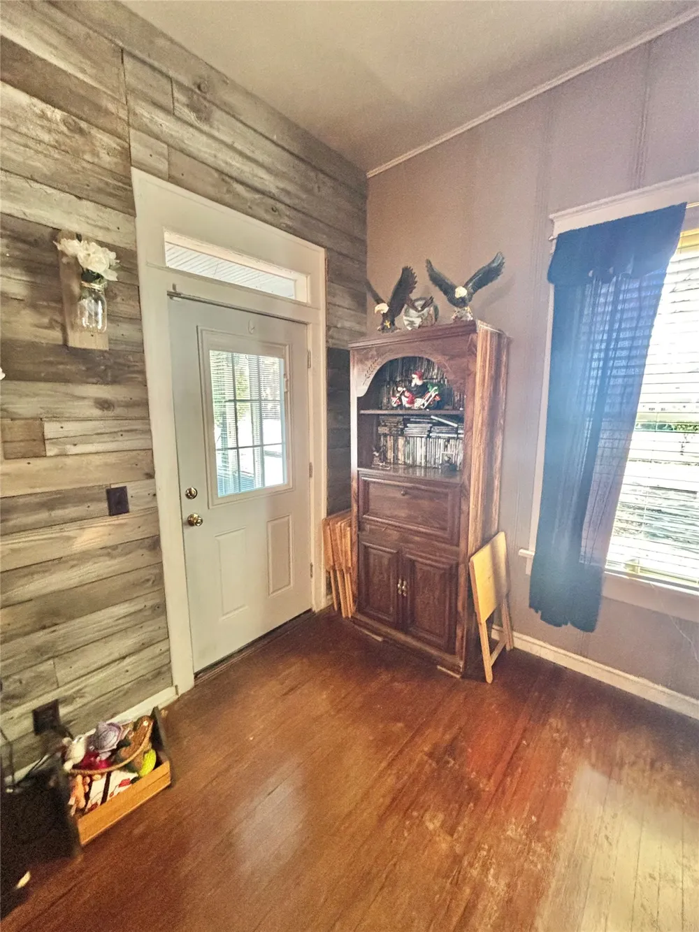201 NE F Stigler, OK 74462