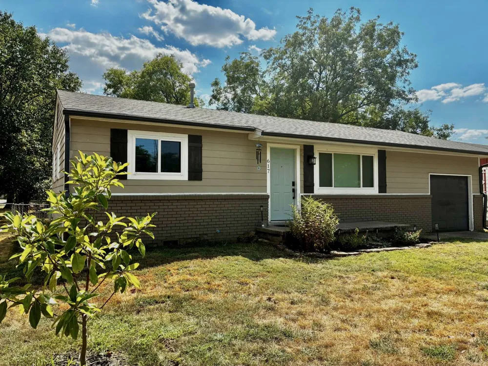 617 E Fort Worth Place Broken Arrow, OK 74012
