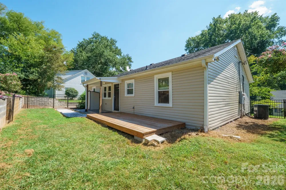 106 Cascade Street Morganton, NC 28655