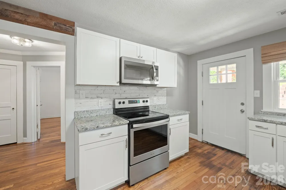 106 Cascade Street Morganton, NC 28655