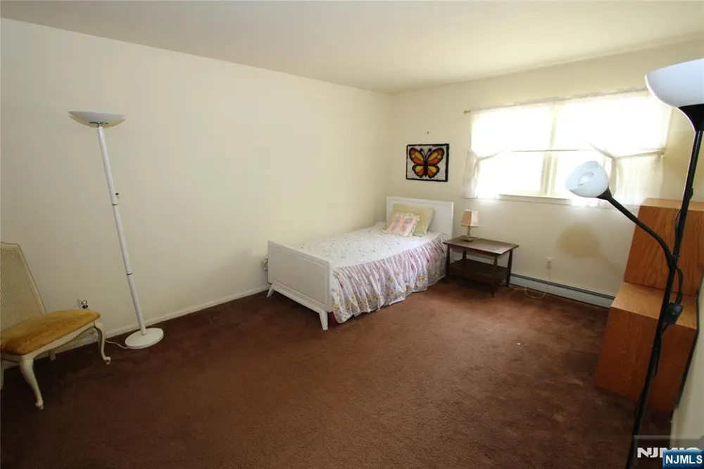 10 Bayberry Drive Montvale, NJ 07645
