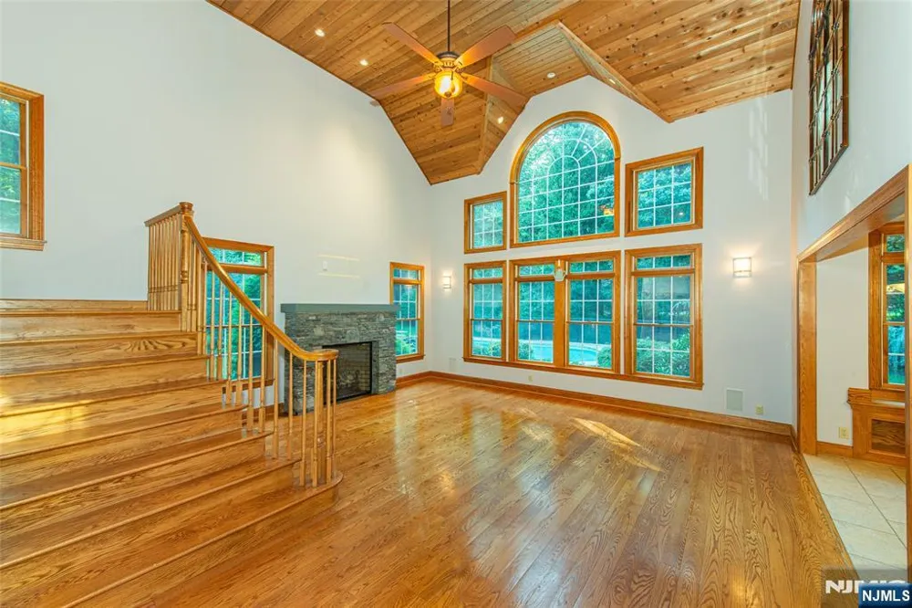50A Gormley Lane Kinnelonugh, NJ 07405