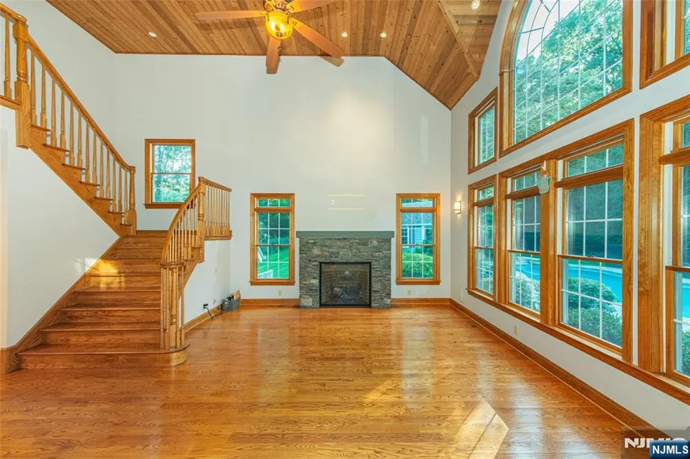 50A Gormley Lane Kinnelonugh, NJ 07405