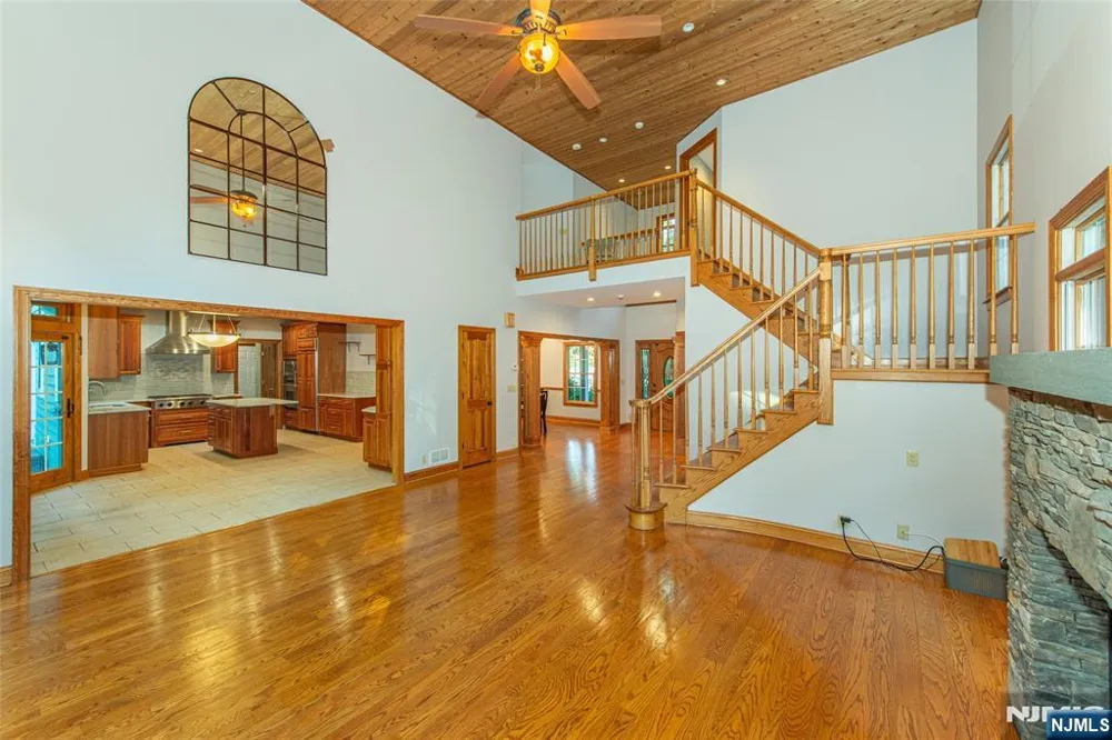 50A Gormley Lane Kinnelonugh, NJ 07405