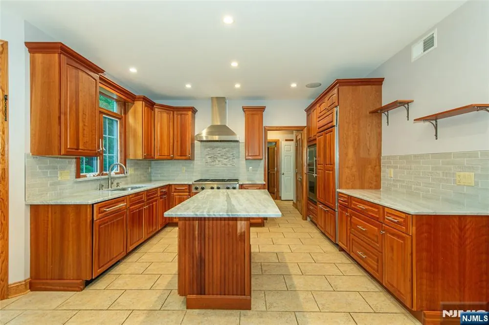 50A Gormley Lane Kinnelonugh, NJ 07405