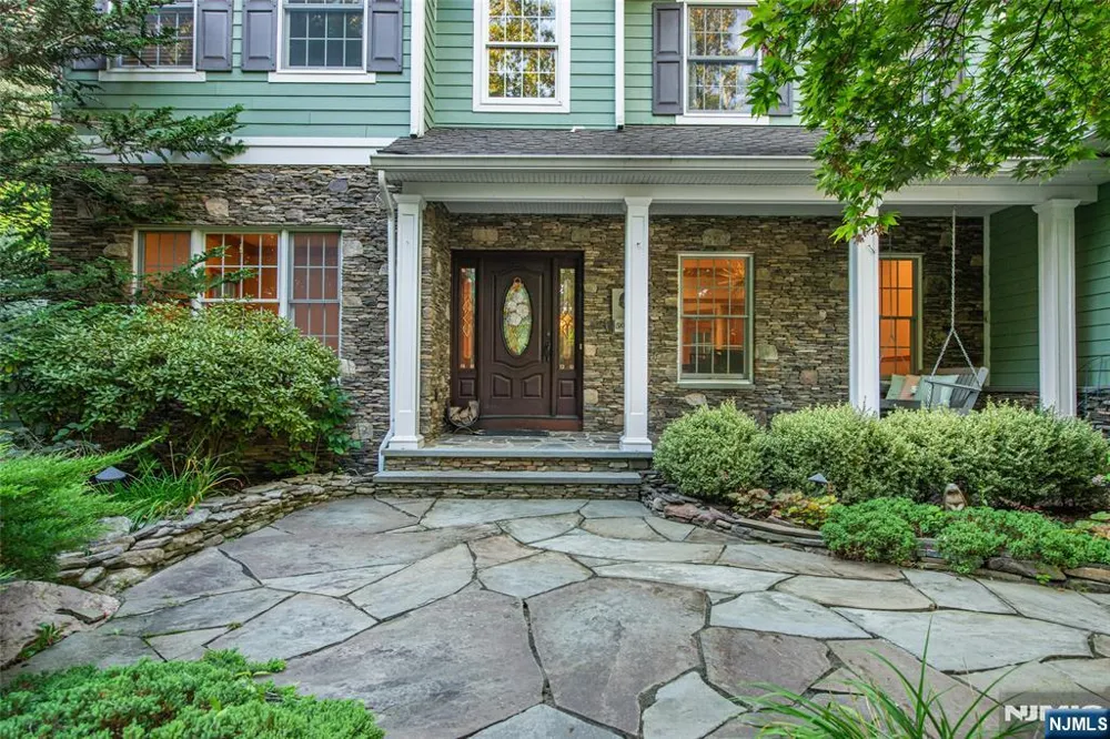 50A Gormley Lane Kinnelonugh, NJ 07405