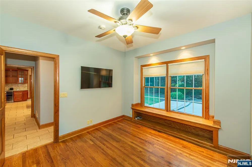 50A Gormley Lane Kinnelonugh, NJ 07405